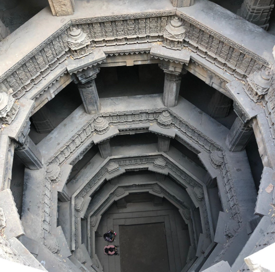 Bai Harir Vav ( Stepwell ), Ahmedabad, Gujarat - Vushii.com